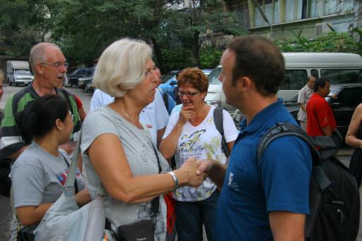 1043 Chiangmai-Bangkok-afscheid Bas en Yee.JPG